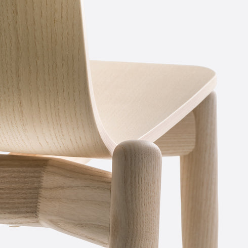 Malmö 390 Chair